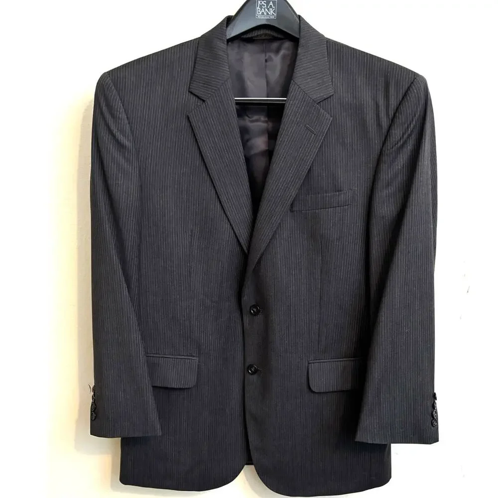 Jos A Bank Mens Classic Traveler 42R Gray Pinstripe 100% Wool Blazer Sport Coat